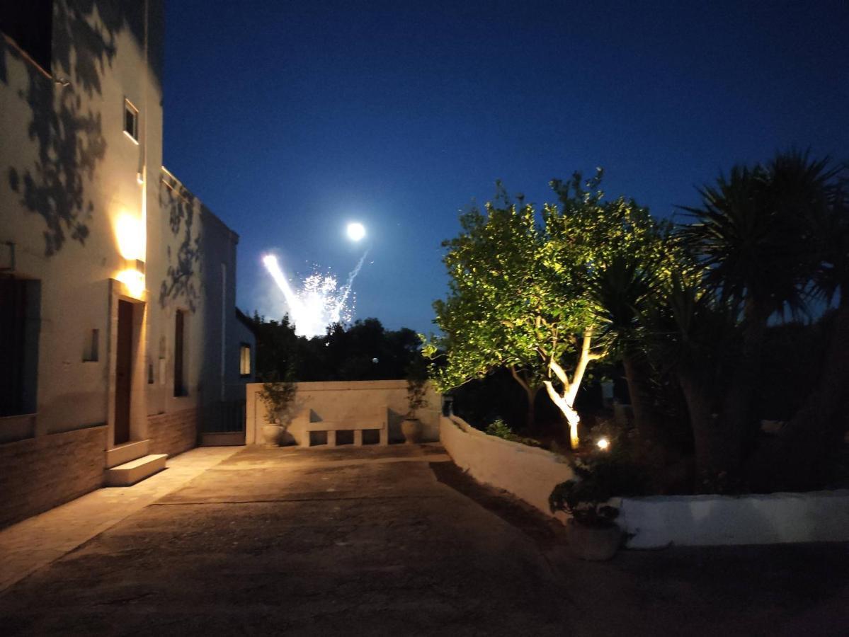 הוילה פאסאנו Residenza "I Tre Carrubi " מראה חיצוני תמונה