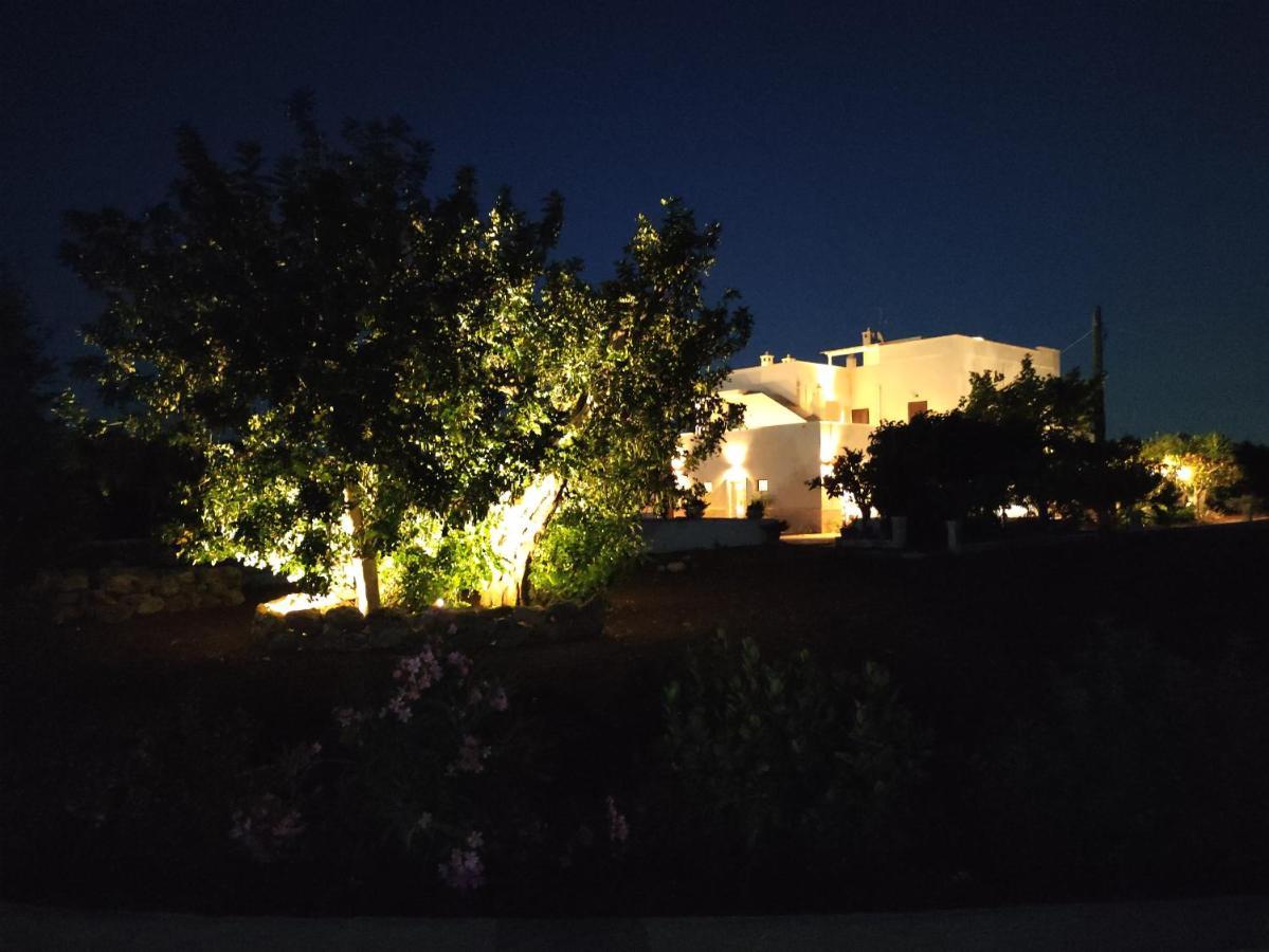 הוילה פאסאנו Residenza "I Tre Carrubi " מראה חיצוני תמונה